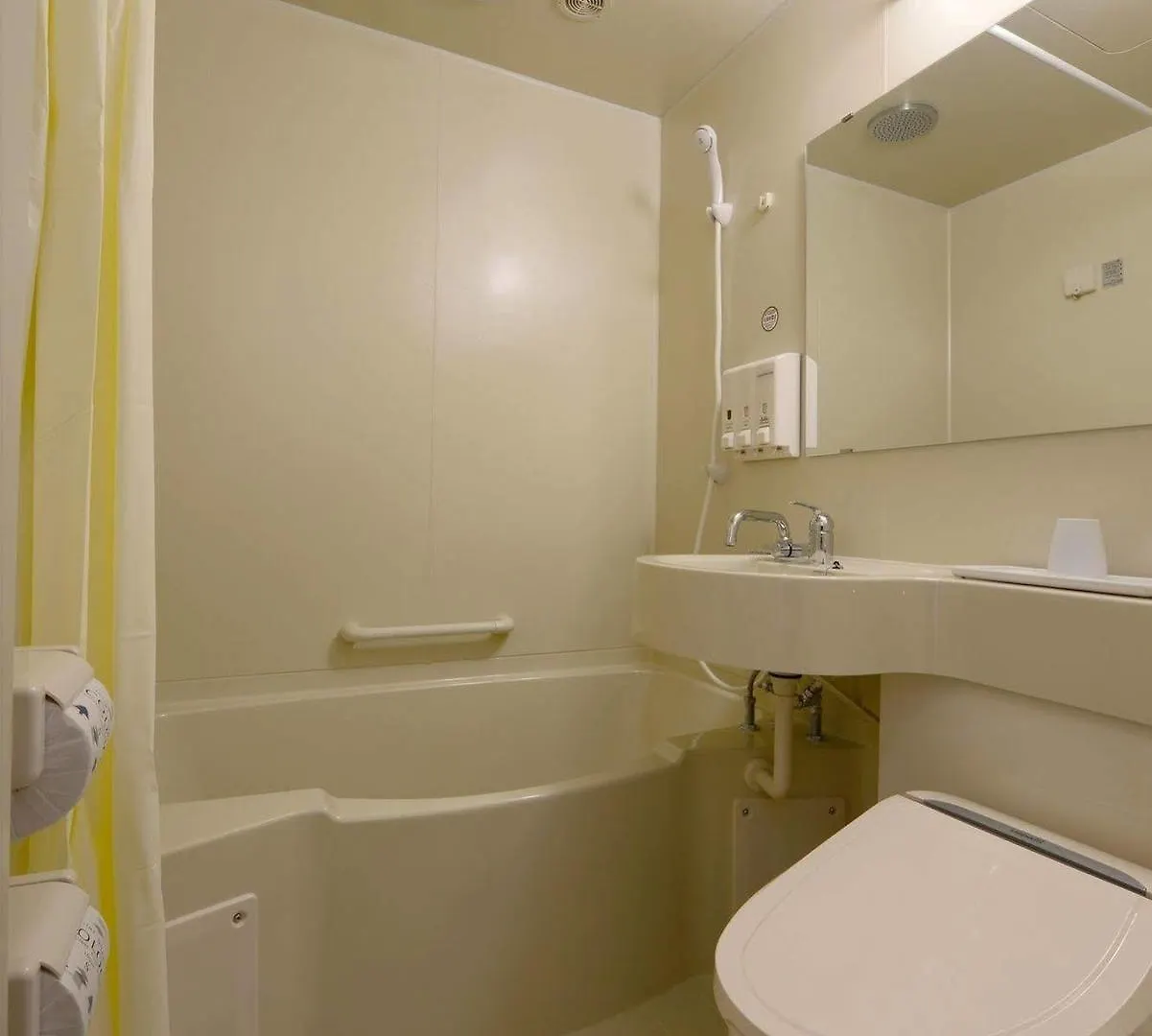 Toyoko Inn Jr Yokohama Sen Sagamihara Ekimae Japan